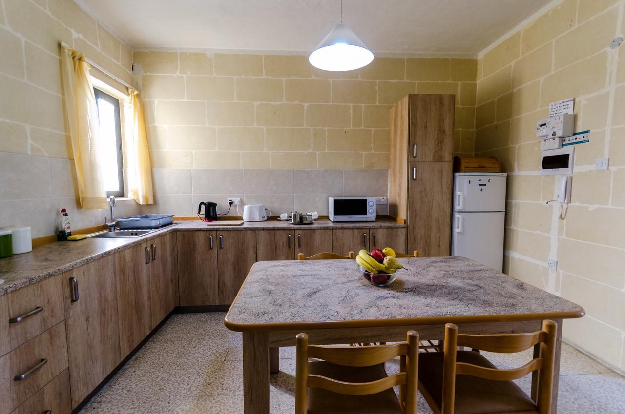 Maryanne-Joe Flats Appartement Marsalforn Buitenkant foto